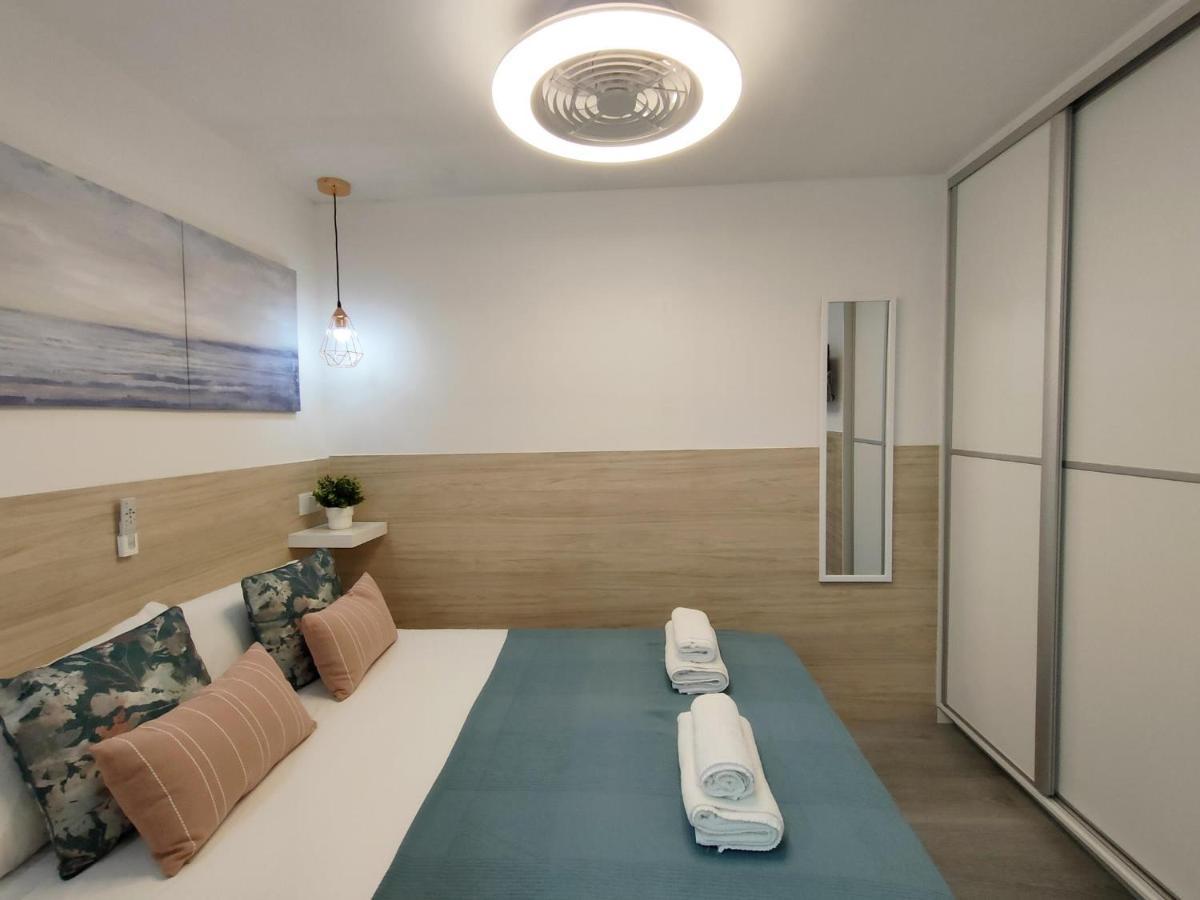 Light Blue Holiday Home Πλάγια ντελ Ινγκλές Εξωτερικό φωτογραφία