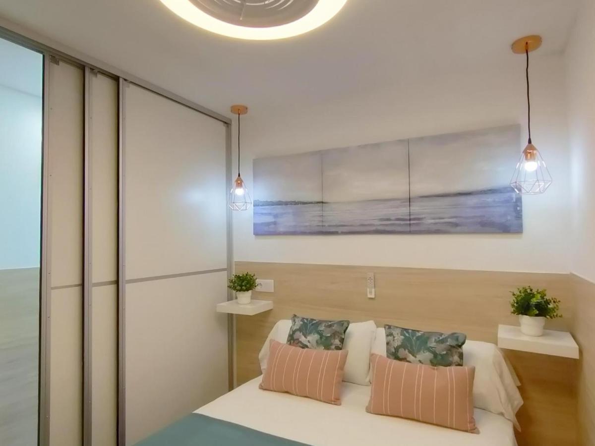 Light Blue Holiday Home Πλάγια ντελ Ινγκλές Εξωτερικό φωτογραφία