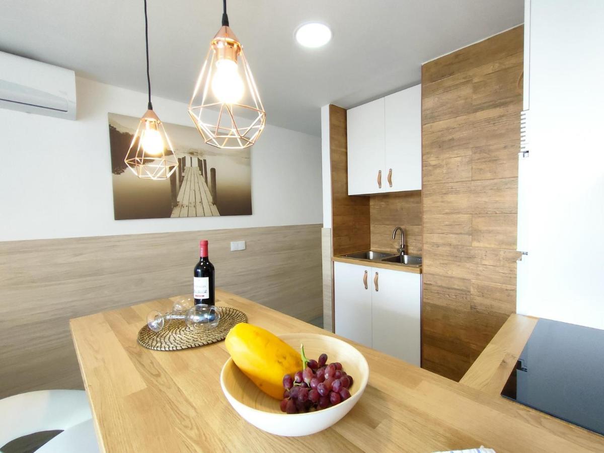 Light Blue Holiday Home Πλάγια ντελ Ινγκλές Εξωτερικό φωτογραφία